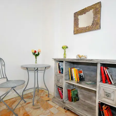 Casa Margherita A Due Passi Dal Borgo, Bike Storage Apartment Finale Ligure